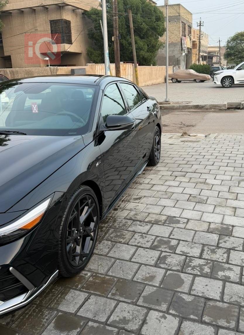 هیوندای ئەلەنترا